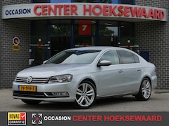 Volkswagen Passat - 1.8 TSI 160pk Highline | Leder-pakket | Keyless | 18"inch | Navi Full-map |
