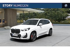 BMW X1 - xDrive25e High Executive M Sporrt Automaat / Panoramadak / Sportstoelen / Stoelverwarming