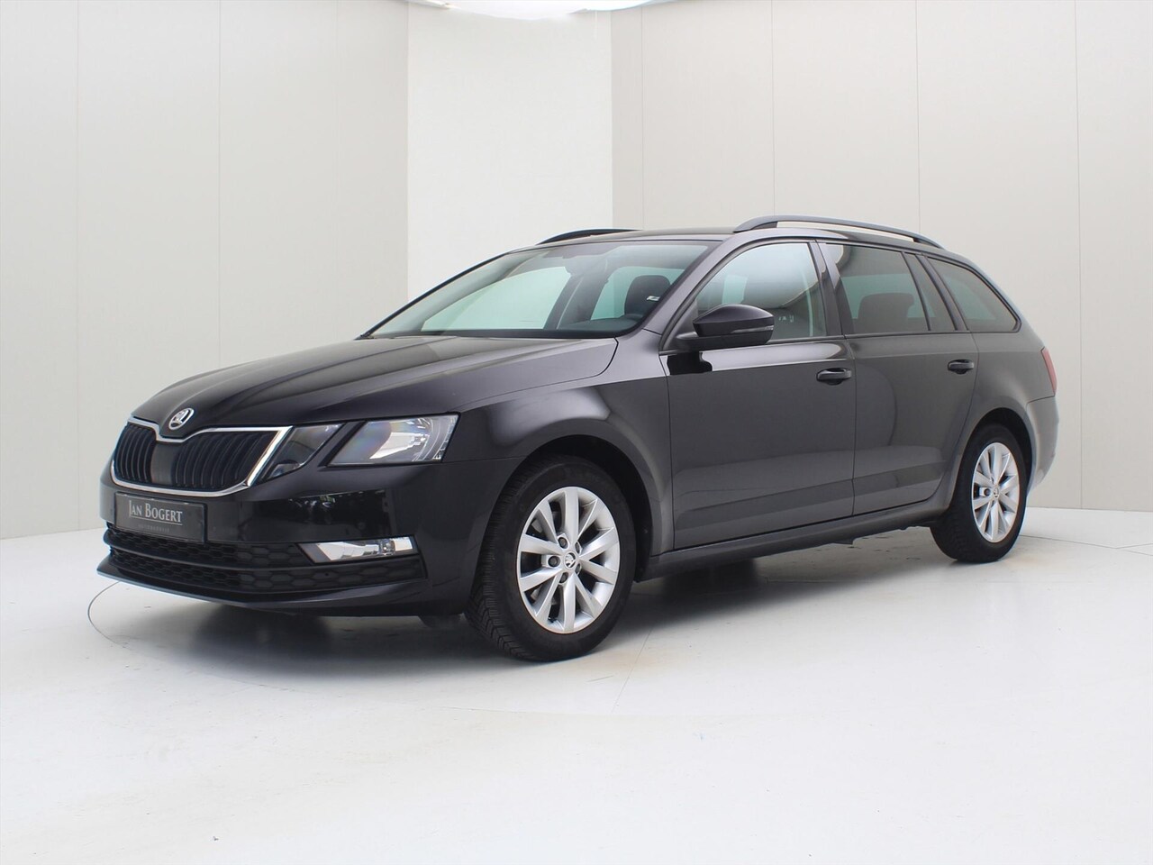 Skoda Octavia Combi - 1.5 TSI 150PK DSG7 Ambition Ultimate [CRUISE+CARPLAY+STOELVERWARMING+CLIMATE+PDC] - AutoWereld.nl
