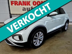 Volkswagen T-Roc - 1.5 TSI 150PK Life + LED|Virtual Cockpit|Keyless |Apple|Android|Stoel+Stuurverwarming|Adap