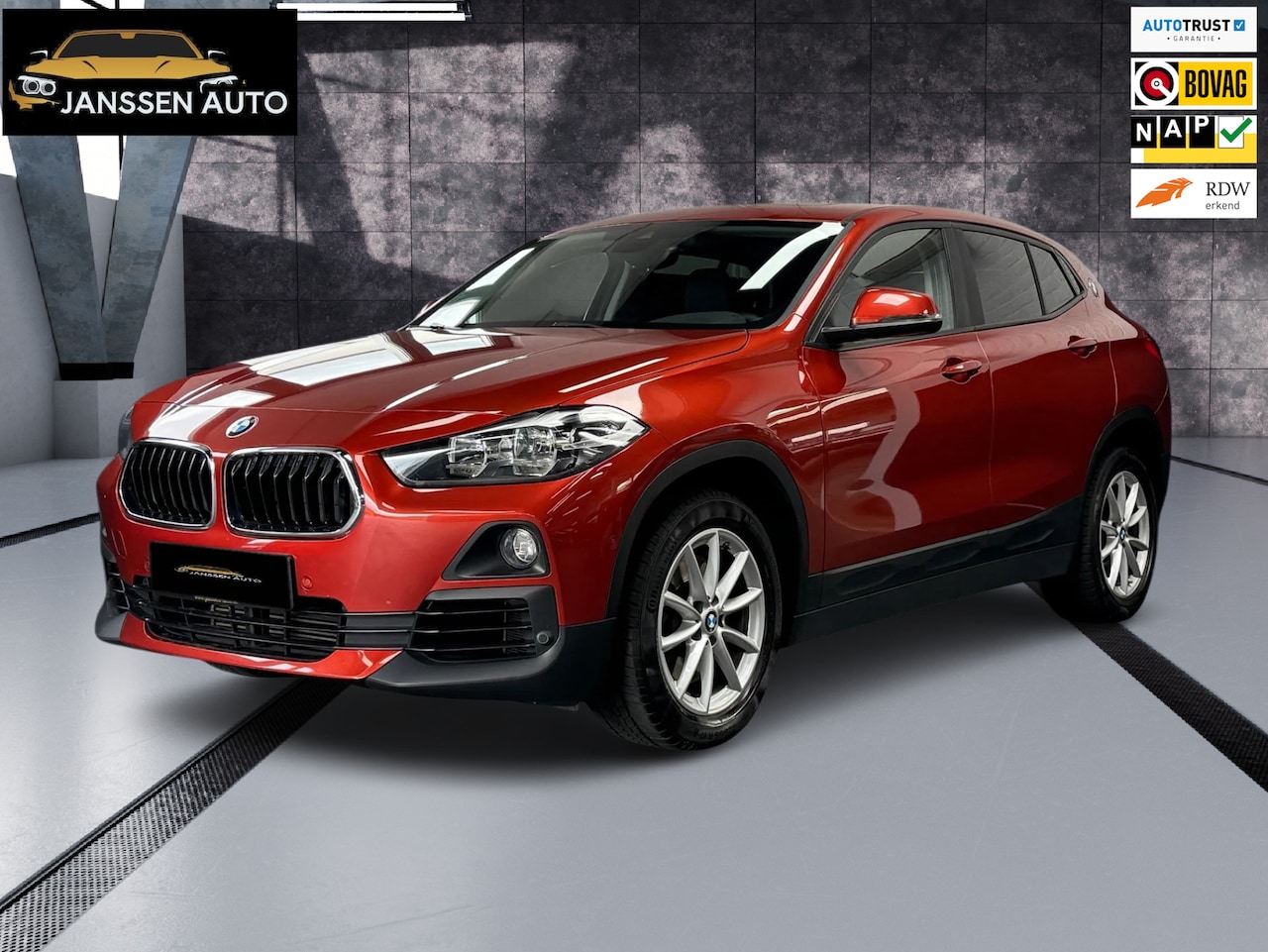 BMW X2 - XDrive20i | Pano | HUD | Camera | Navi | Mooie auto - AutoWereld.nl