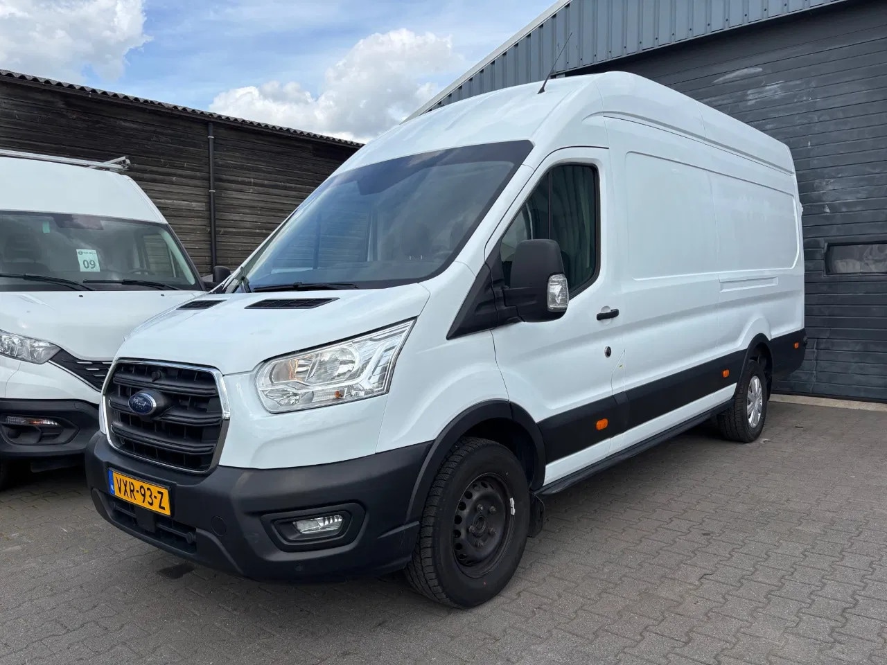 Ford Transit - 2.0 TDCI L4 H3 Airco Camera Cruise control - AutoWereld.nl
