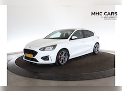 Ford Focus - 1.0 EcoBoost ST Line Business | ACC | Panoramadak | Blind spot | B&O |