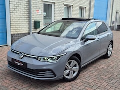 Volkswagen Golf - 1.0 TSI Nav-Panodak-H/K Audio-IQ.LIGHT-Sfeer