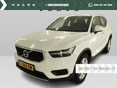 Volvo XC40 - 1.5 T2 Momentum Business | Stoel- / Stuurverwarming | Adaptive Cruise Control | DAB | On C