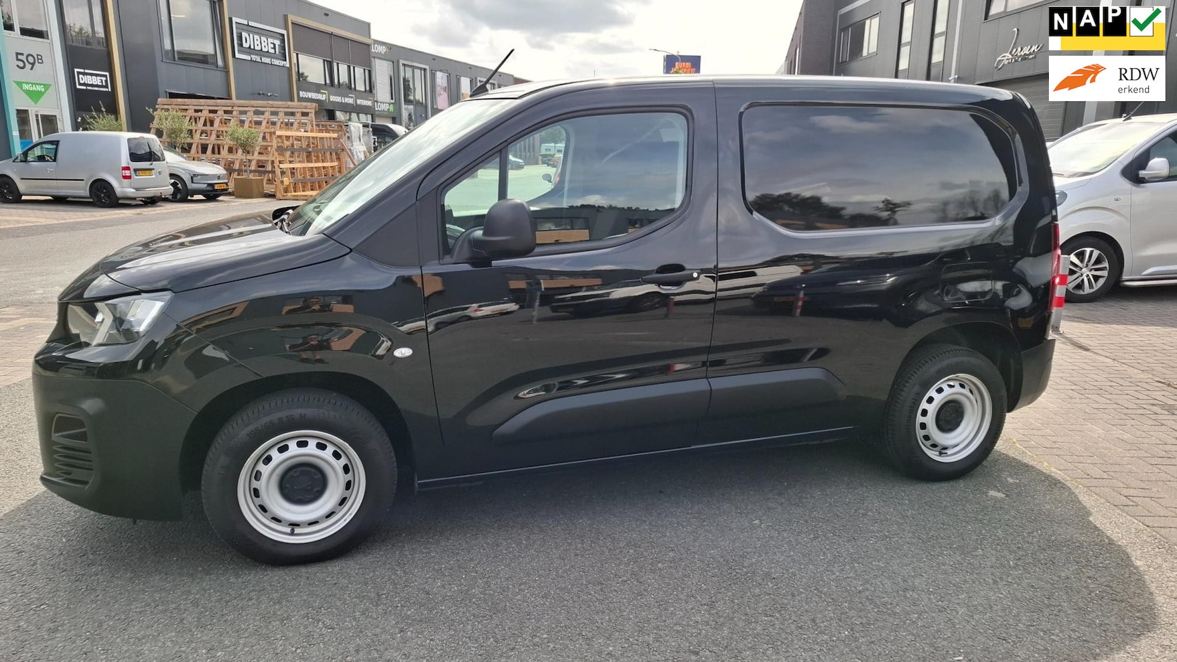 Peugeot Partner - 1.5 BlueHDI Pro 40.000km - AutoWereld.nl