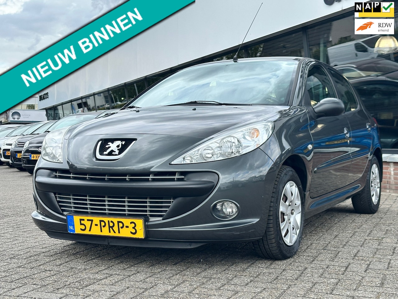 Peugeot 206 - 1.4 XS AIRCO_EL.RAMEN_67000 KM_NAP !!!! - AutoWereld.nl