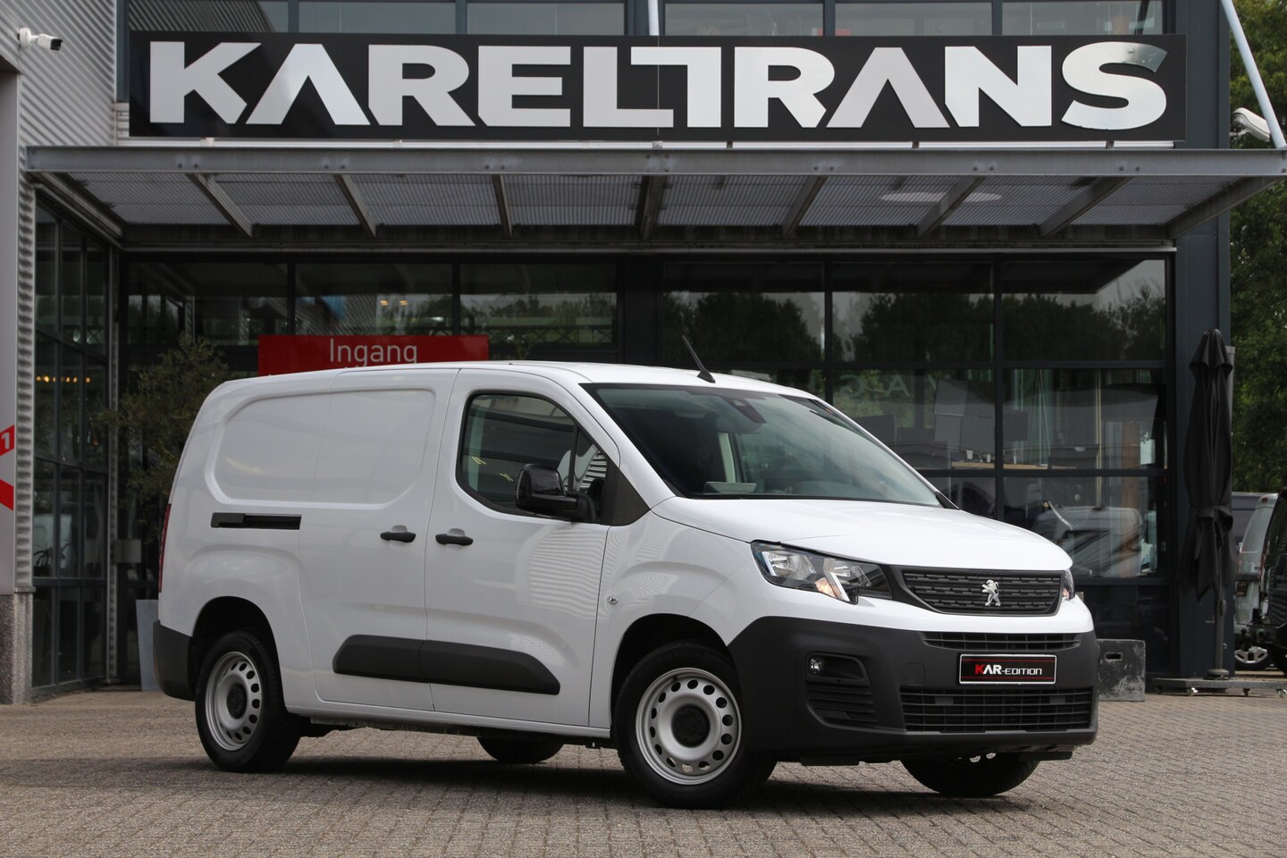 Peugeot Partner - 1.5 BlueHDI 100 | L2 | 2x Schuifdeur | Trekhaak | Stoelverw. | Airco.. - AutoWereld.nl