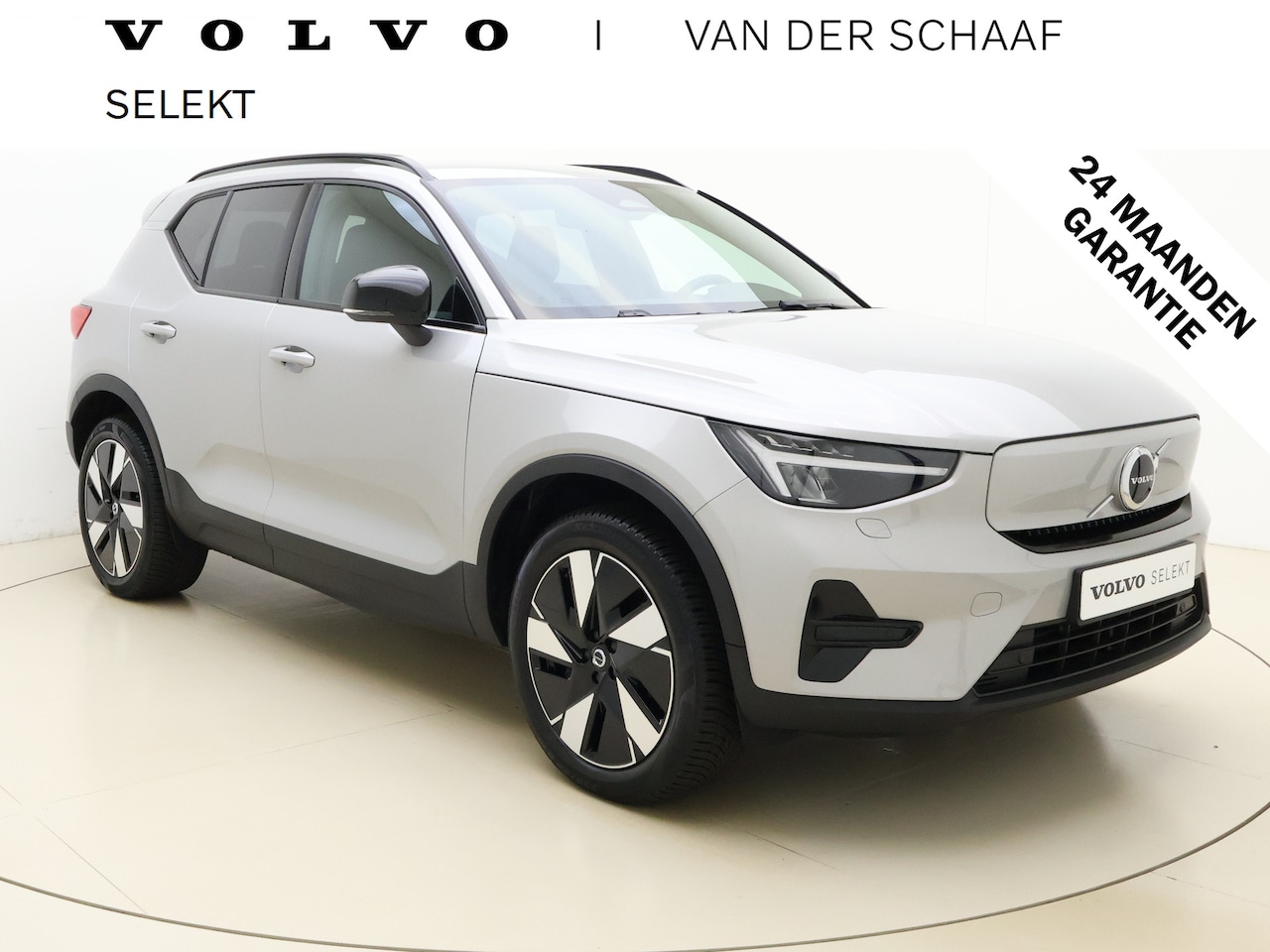 Volvo XC40 - Extened Range Plus 82 kWh Keyless entry / BLIS / Stoel/- en stuurverwarming / Trekhaak / C - AutoWereld.nl