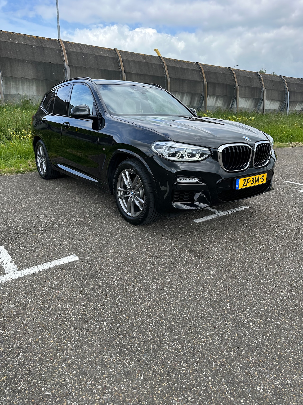 BMW X3 - 2.0i xDrive High Executive Edition M-Sport - AutoWereld.nl