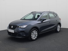 SEAT Arona - 1.0TSI/95PK Reference · Apple Car Play · Parkeersensoren · Trekhaak · Garantie tot augustu