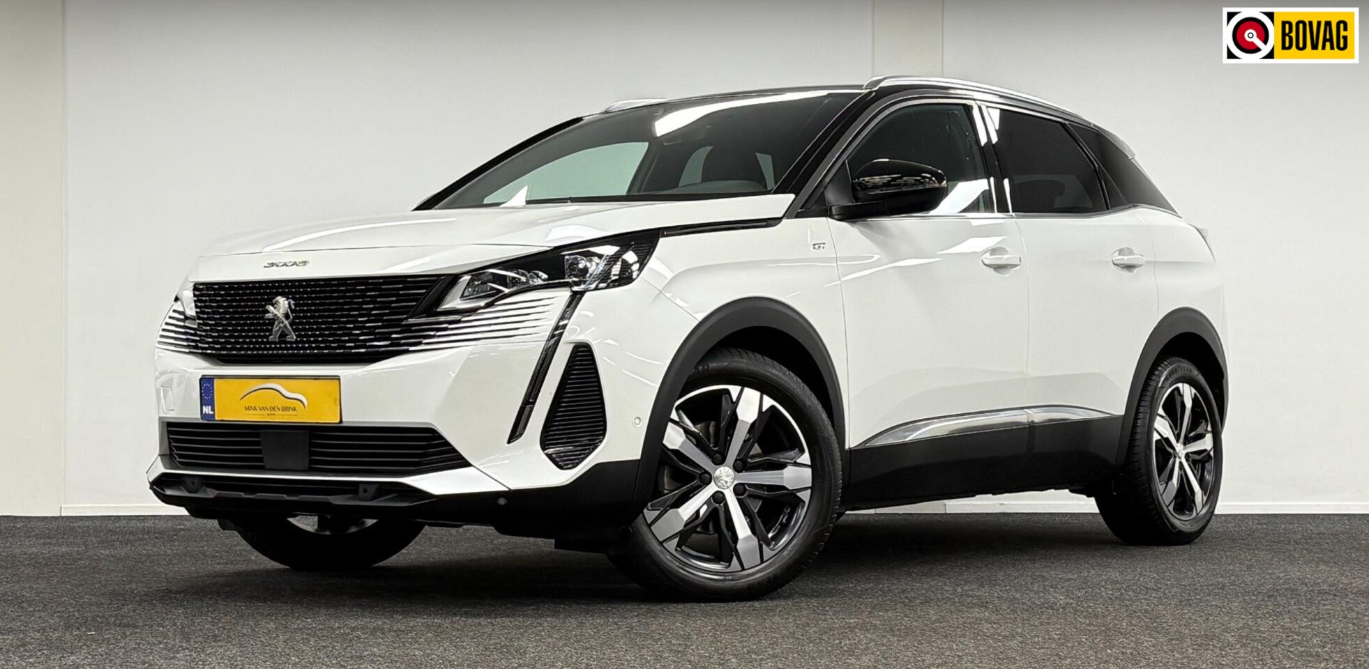 Peugeot 3008 - 1.2 Puretech GT-Line*DealerOh*Camera*Navi*Carplay*CruiseContr! - AutoWereld.nl