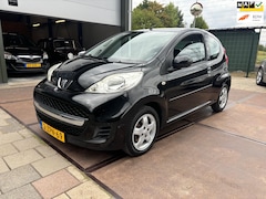Peugeot 107 - 1.0-12V XS Leder Alcantara