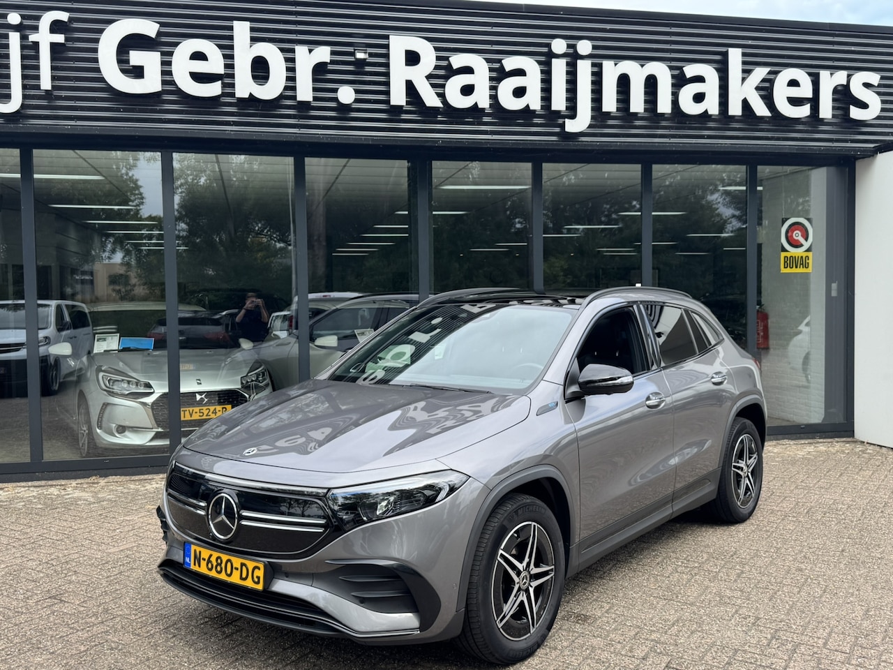 Mercedes-Benz EQA - 250 AMG 67 kWh*Panoramadak*ACC*EXPORTPRIJS* - AutoWereld.nl