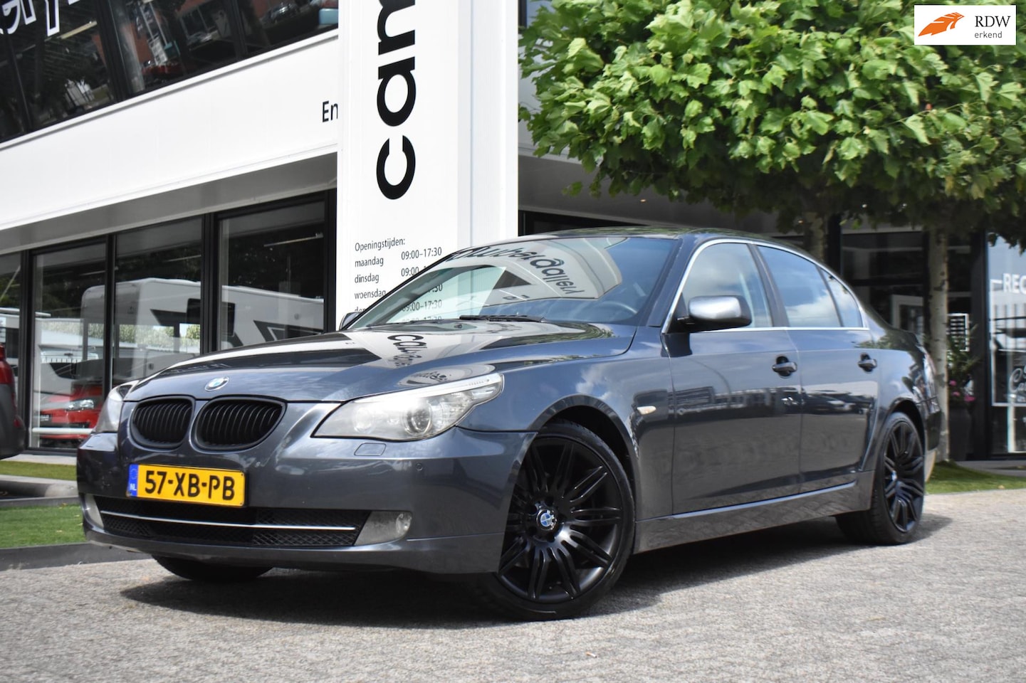 BMW 5-serie - 523i Business Line MEMORY STOELEN, LEDER, STOELVERWARMING - AutoWereld.nl