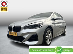 BMW 2-serie Active Tourer - 225XE M SPORT PHEV SOH 84% | pano | apple carplay| verwarmde voorstoelen | leder | harman
