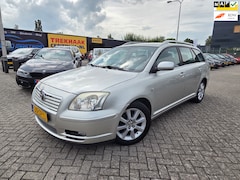 Toyota Avensis Wagon - 1.8 VVTi Linea Luna