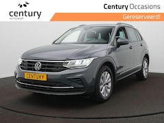Volkswagen Tiguan - 1.4 TSI eHybrid Life Business+ / Virtual / Camera / Carplay /