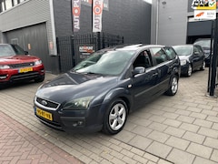 Ford Focus Wagon - 1.6-16V Futura Trekhaak Schuifdak Airco NAP APK