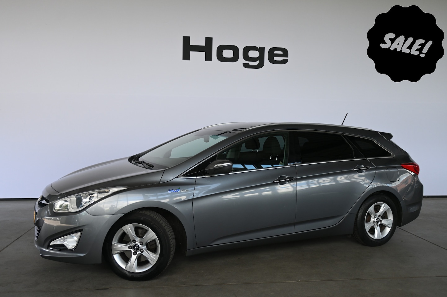 Hyundai i40 Wagon - 1.6 GDI Blue Business Edition Clima Cruise Control Navigatie Rijklaarprijs Inruil Mogelijk - AutoWereld.nl
