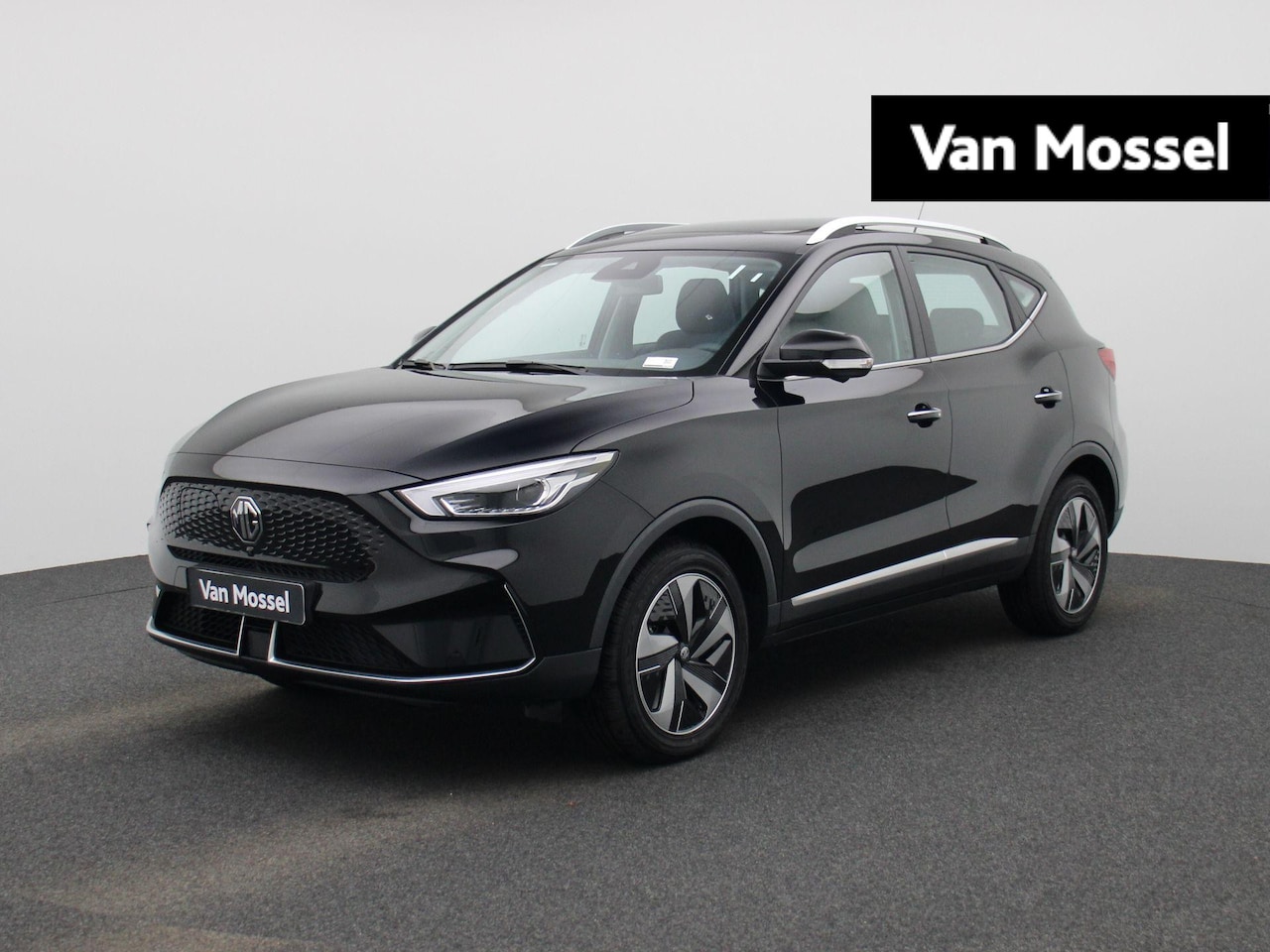 MG ZS - Standard Range Luxury 50 kWh | Voorraad voordeel | Op = Op! | Panoramadak | Leatherette Be - AutoWereld.nl