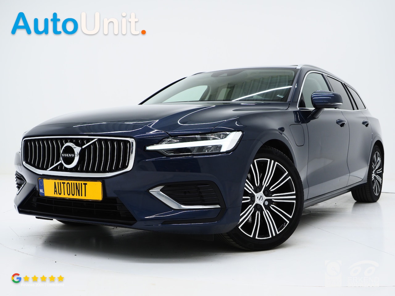 Volvo V60 - 2.0 T6 Twin Engine AWD Inscription | Panoramadak | Trekhaak | Camera | Memory | LED | Carp - AutoWereld.nl