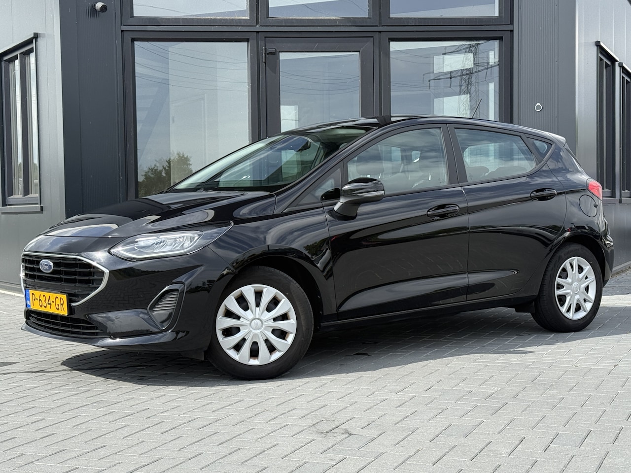 Ford Fiesta - 1.0 EcoBoost Connected Carplay | Airco | Cruise | Nwe voorbanden - AutoWereld.nl