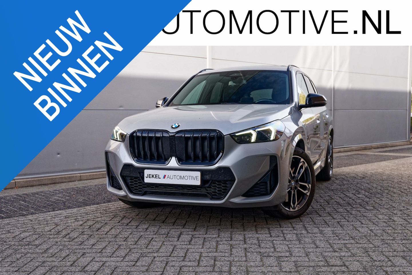 BMW X1 - sDrive20i M-Sport, Panoramadak, 19" LM velgen, enz - AutoWereld.nl