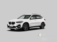 BMW X1 - 25e xDrive | Sportline | Head-up | Hifi | Trekhaak | Camera | M-Sport stuurwiel | | 18' in