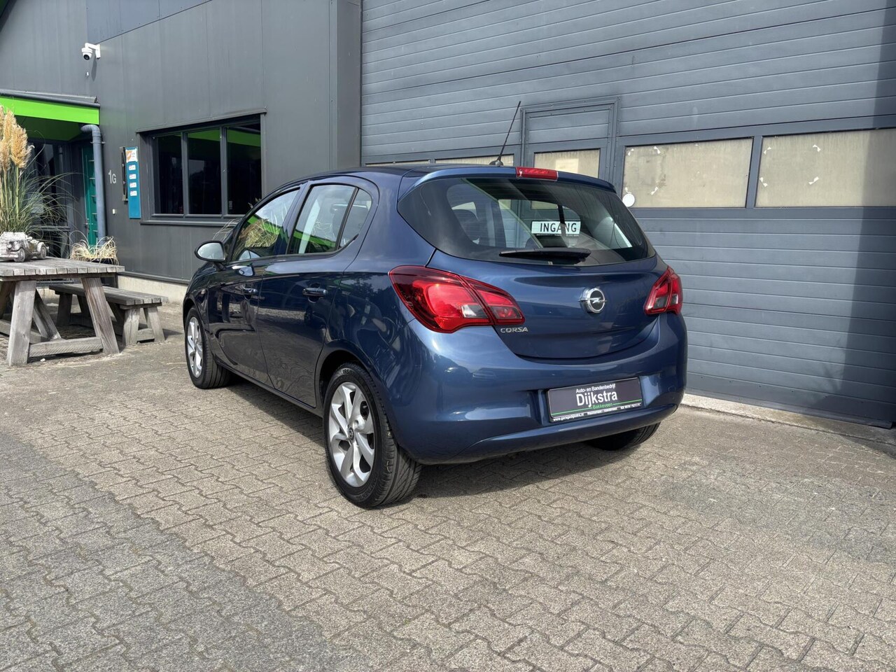 Opel Corsa - 1.4 Edition Airco/ Cruise Control/ Bluetooth!!
