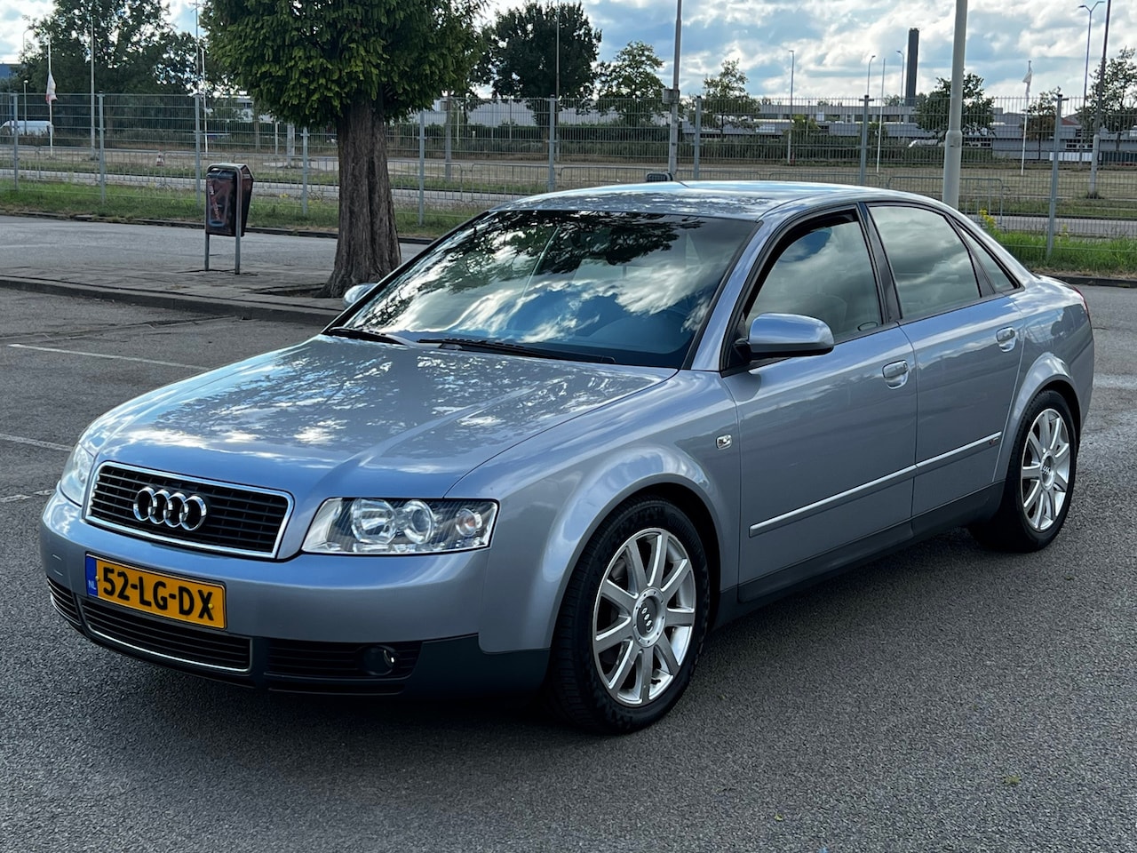 Audi A4 Limousine - 2.0 FSI Exclusive - Dealer Onderhouden - NAP - AutoWereld.nl