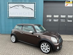 MINI Cooper - 1.6 Clima Cruise Navigatie 17"Lm velgen Facelift Model NL Auto NAP Zeer nette staat