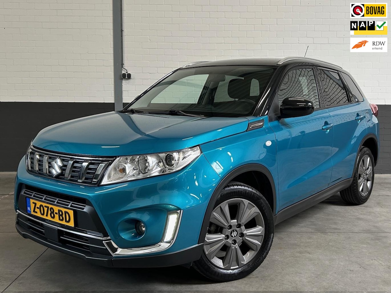 Suzuki Vitara - 1.0 Boosterjet Stijl 1.0 Boosterjet Stijl, Apple-Android, climate, camera ect. - AutoWereld.nl