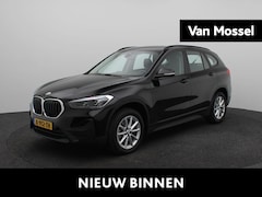 BMW X1 - sDrive18i Executive Edition AUTOMAAT | NAVIGATIE GROOT | CLIMA | CRUISE | LMV | 12 MAANDEN