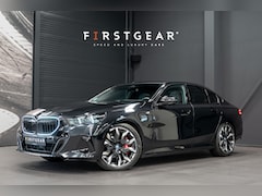 BMW 5-serie - 550e xDrive *M-Sport Pro / Bowers & Wilkins / Panorama / HUD / Memory