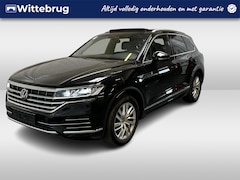 Volkswagen Touareg - 3.0 TSi eHybrid 4MOTION Elegance / AUTOMAAT/ 381PK/ PANO/ ELEKTR. TREKHAAK/ LEER/ 21" LMV/