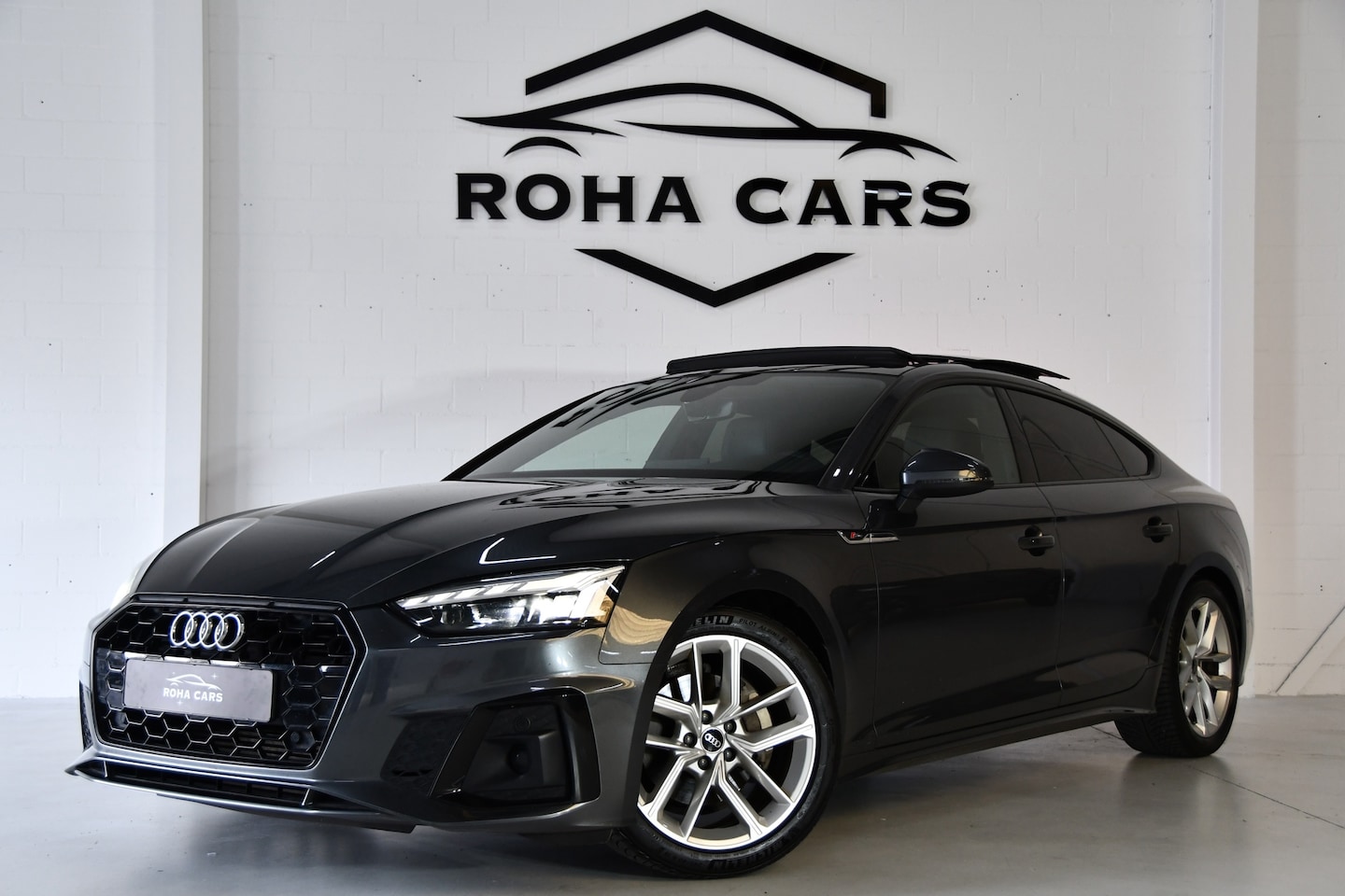 Audi A5 Sportback - 40 TFSI S-Line, Panoramadak, Applecarplay - AutoWereld.nl