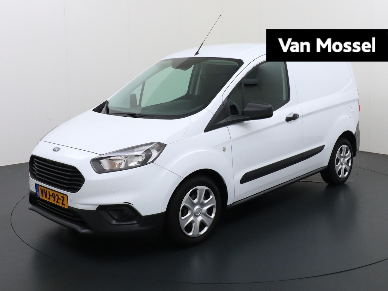 Ford Transit Courier - 1.0 Trend | Airco | Radio | Benzine! - AutoWereld.nl