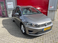 Volkswagen Golf Sportsvan - 1.4 TSI 125pk Business Edition / Trekhaak ( max. 1400kg ) / Hoge instap / Cruise control /