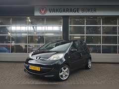 Peugeot 107 - 1.0-12V XS