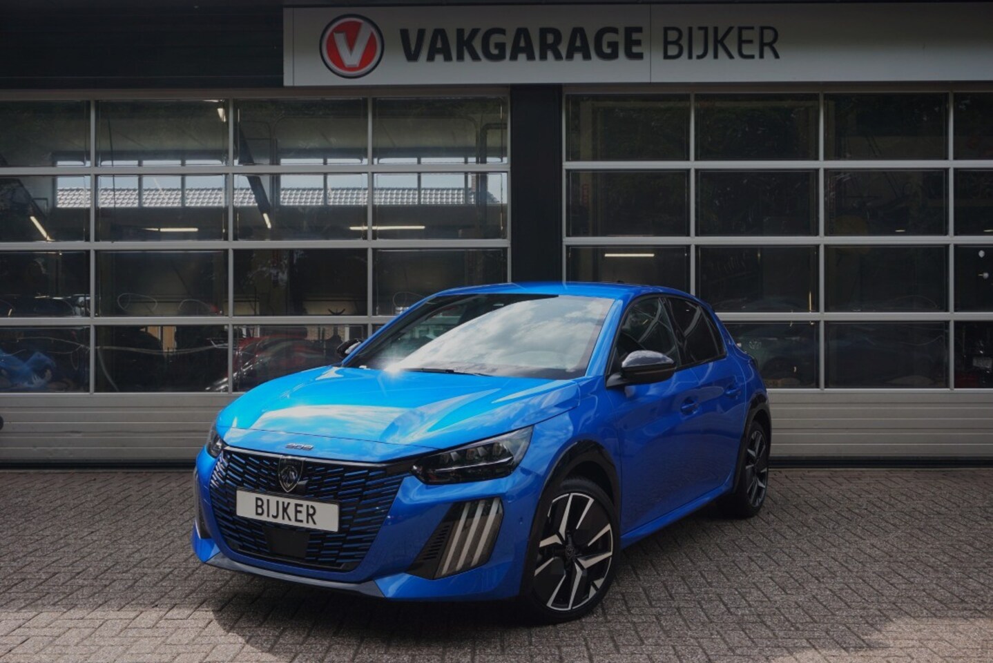 Peugeot 208 - 1.2 Hybrid 145 e-DCS6 GT 1.2 Hybrid 145 e-DCS6 GT - AutoWereld.nl