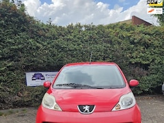 Peugeot 107 - 1.0-12V XS