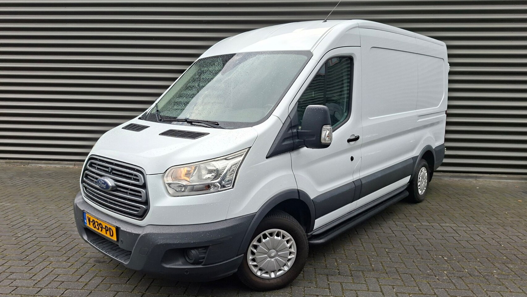 Ford Transit - 310 2.0 TDCI L2H2 Trend 310 2.0 TDCI L2H2 Trend - AutoWereld.nl