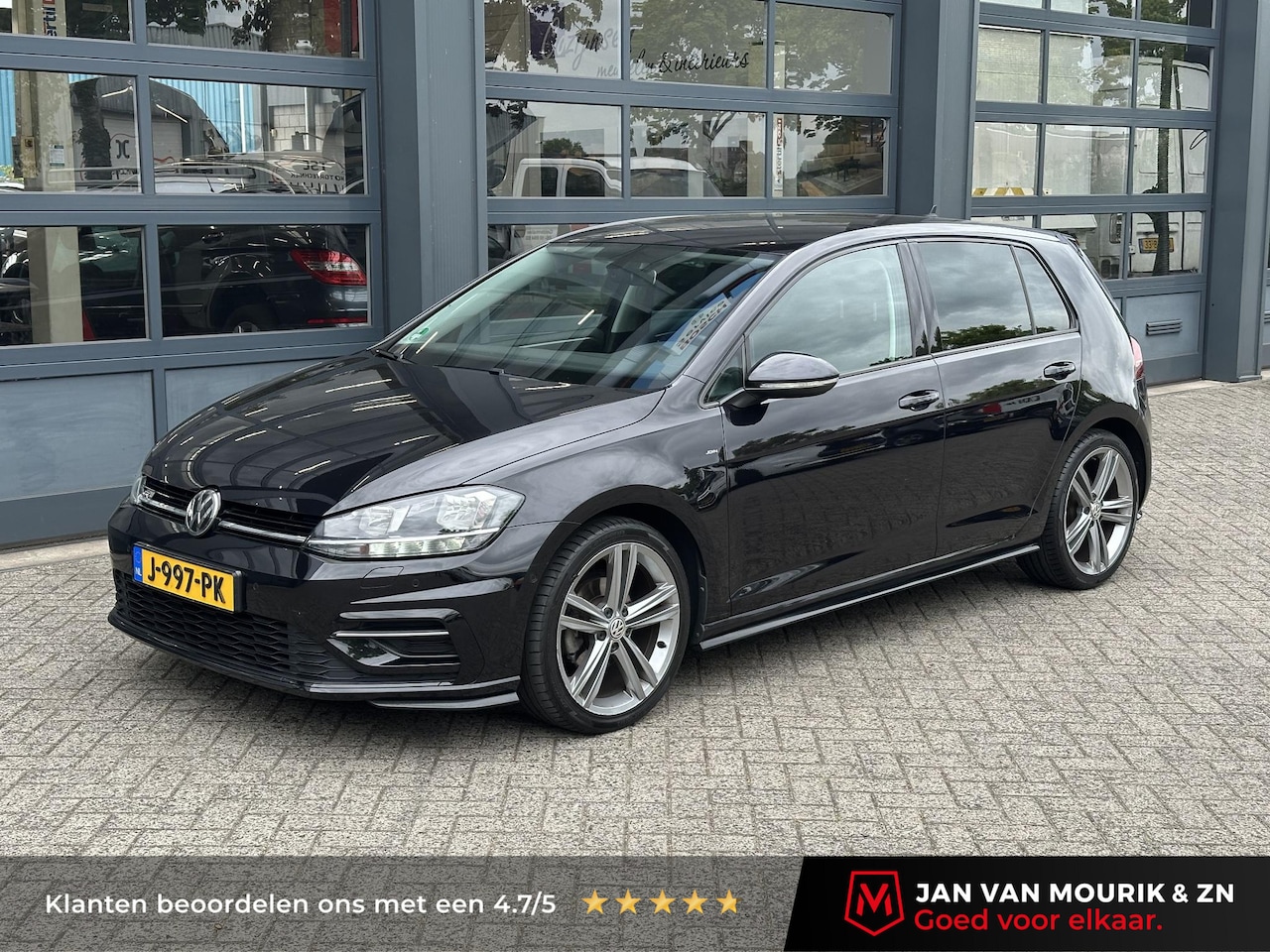 Volkswagen Golf - 1.0 TSI R-Line - AutoWereld.nl