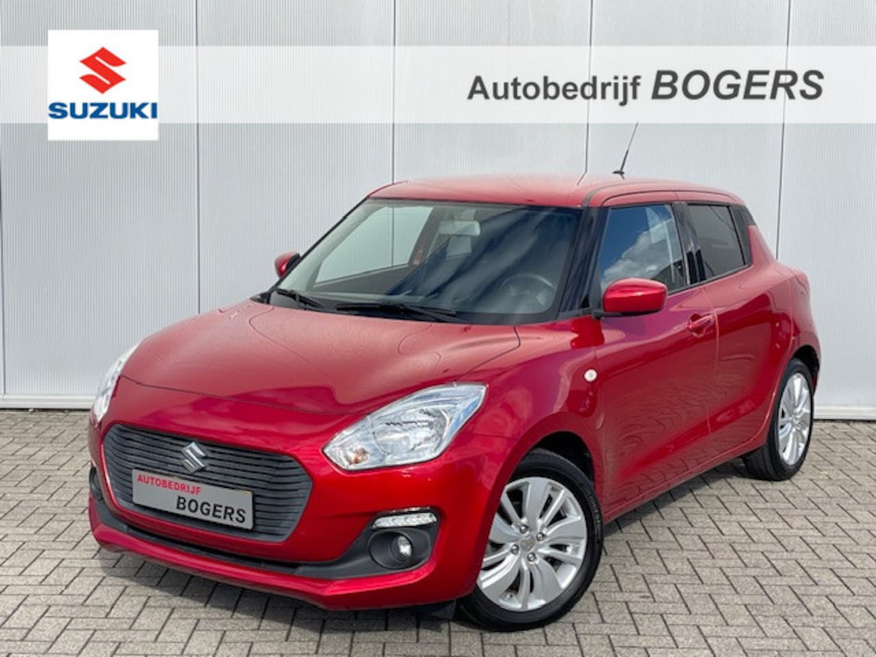 Suzuki Swift - 1.2 Select Navigatie, Airco, 16"Lm, Achteruitrijcamera, Stoelverwarming, - AutoWereld.nl