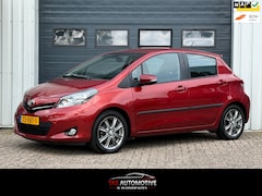 Toyota Yaris - 1.3 VVT-i Dynamic 2e EIG / AUTOMAAT / NAVI
