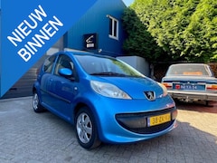 Peugeot 107 - 1.0-12V XS
