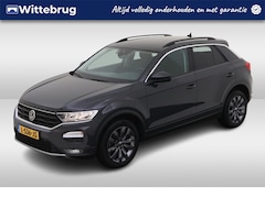 Volkswagen T-Roc - 1.0 TSI Style / ADAPT. CRUISE/ CLIMA/ PARK. SENSOREN/ BLUETOOTH/ DAB/ NAVI