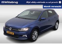 Volkswagen Polo - 1.0 TSI Highline / Digitaal dashboard / Navigatie / Climate controle / Parkeersensoren /