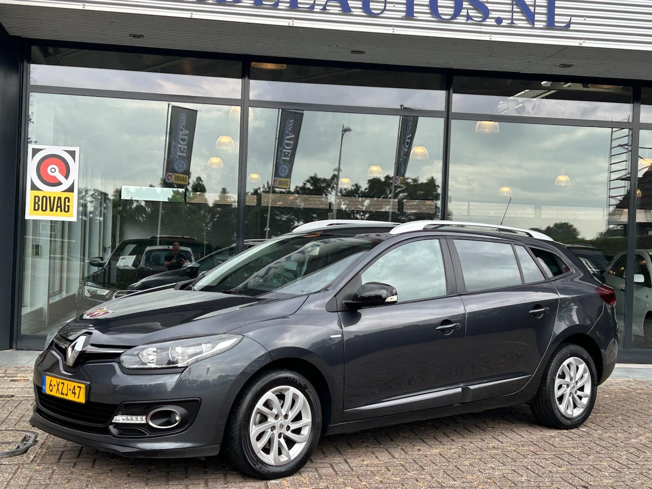Renault Mégane Estate - 1.2 TCe Limited Navi Clima Cruise Park.Sens Keyless-Entry NAP NL-Auto! - AutoWereld.nl